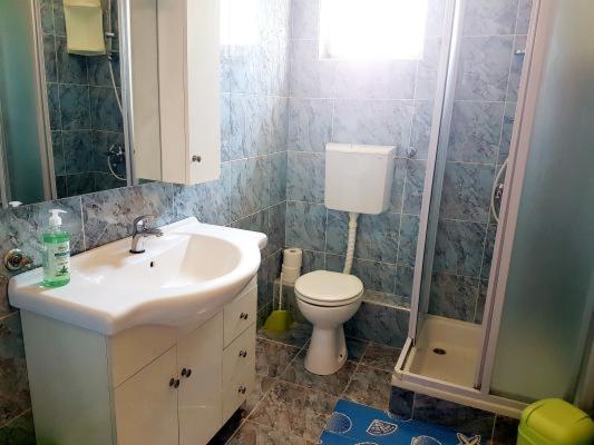 Ara-Kata Apartment บัชกา ภายนอก รูปภาพ