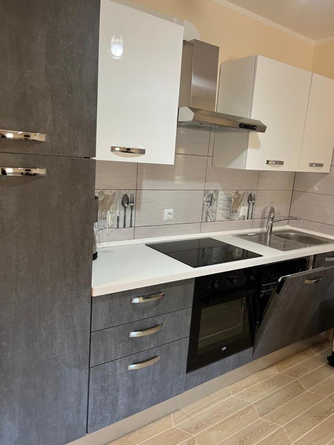 Ara-Kata Apartment บัชกา ภายนอก รูปภาพ